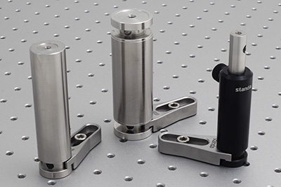 Mounting posts (3MP25, 2SR32) and post holder series 3PHB clamped by 3UTC universal fork clamp